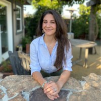 Jessica Holzer, LMFT, RPT