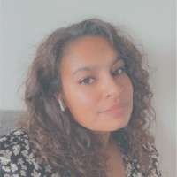 Naomi Noija
