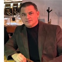 Carlos De Leon