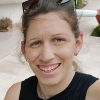Naama Yadid