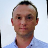 Zoltan Komaromi