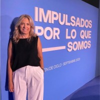Cristina Neves