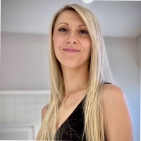 Anna Ujvari
