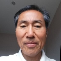 Ezra Ryoo
