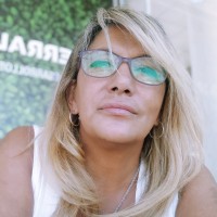Laura Alaialdin