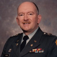 ROBERT R MCQUE SR