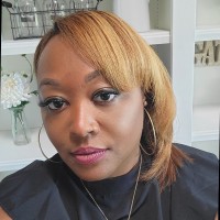 Traci Lewis