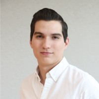 Mauricio Flores Leal