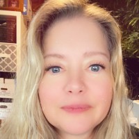Lesa Miller