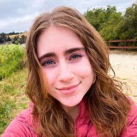 Ariana Zwern