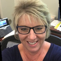 Kim Hampton