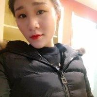 周依玲
