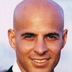✔ Gil Yaniv