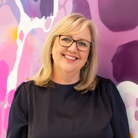 Lynda Schenk