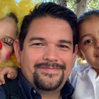 Raul Santibañez Oropeza