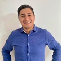 Gustavo Reyes Villalón