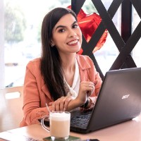 Gabriela T. C. Melo
