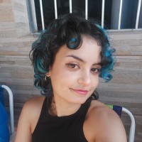 Thaís de Leão Azambuja