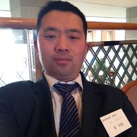 雷加龙