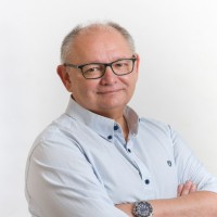 Antonio R.