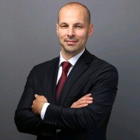 Naïm Allahoum, CFA