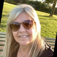 Jayne Amos