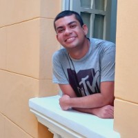 Max Santos