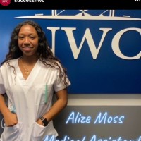 Alize Moss