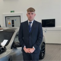 Oliver Postlethwaite