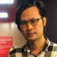 Raymond Lee