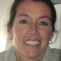 Yvonne Selderijk