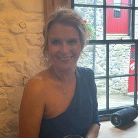 Claire Crossley