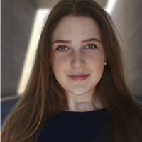 Leonie R