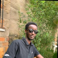 Eric Muhizi