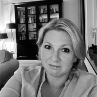 Annemarie van Loo