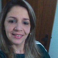 Suelen Perucini