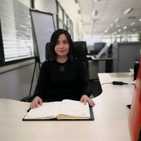 Edith li