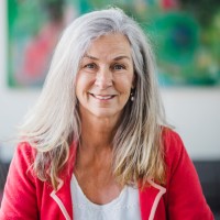 Pam Tomlinson