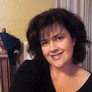 Melissa Kneeland, Mba