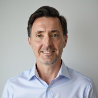 Brett MacKenzie
