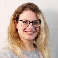Anna Stoll