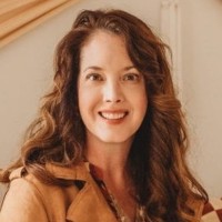 Lisa Ackland Carriere