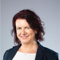 Tina Toman Pfajfar