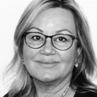 Tania Mckenzie