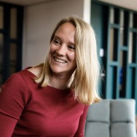 Esther De Boer