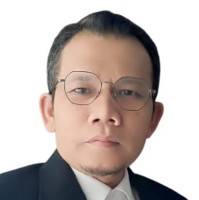 Darwinsyah ,St.,Mt.,Cssbb