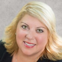 Debbie Cenziper