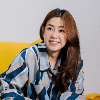 Elaine Loo