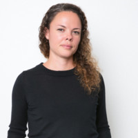 Liz Mahlow, Pe