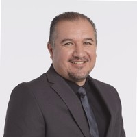 Robert Zuazo